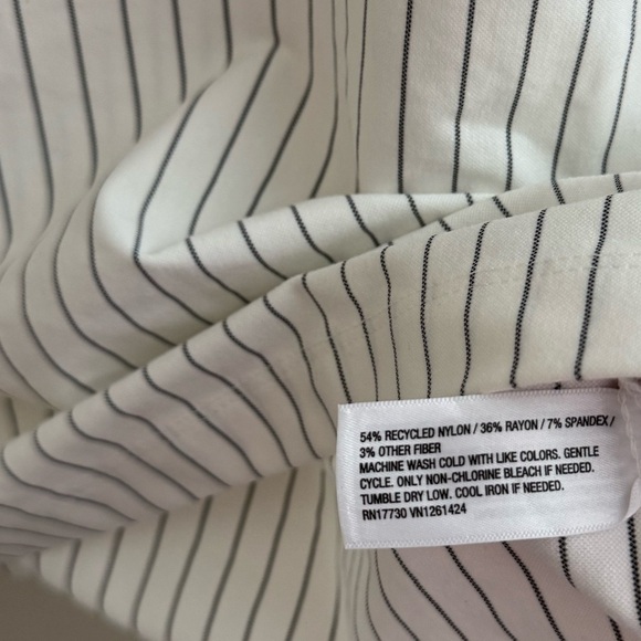 Wild Fable Women’s Short Sleeve Mini Shift Dress NWT Size XL White Black Stripe - Picture 3 of 5